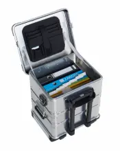 Mobile office 19 inch aluminum rolling case.